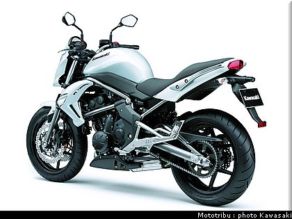 kawasaki_er6n_2009_0067.jpg