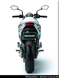 kawasaki_er6n_2009_0069.jpg