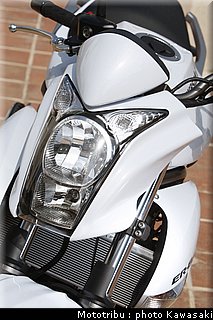 kawasaki_er6n_2009_0080.jpg