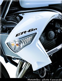 kawasaki_er6n_2009_0094.jpg