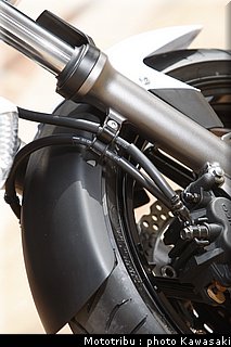 kawasaki_er6n_2009_0119.jpg
