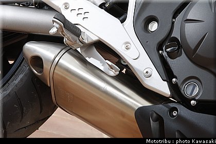 kawasaki_er6n_2009_0120.jpg