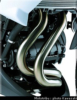 kawasaki_er6n_2009_0124.jpg