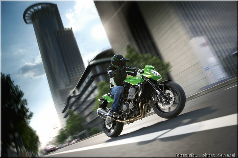 kawasaki_z750_2009_4