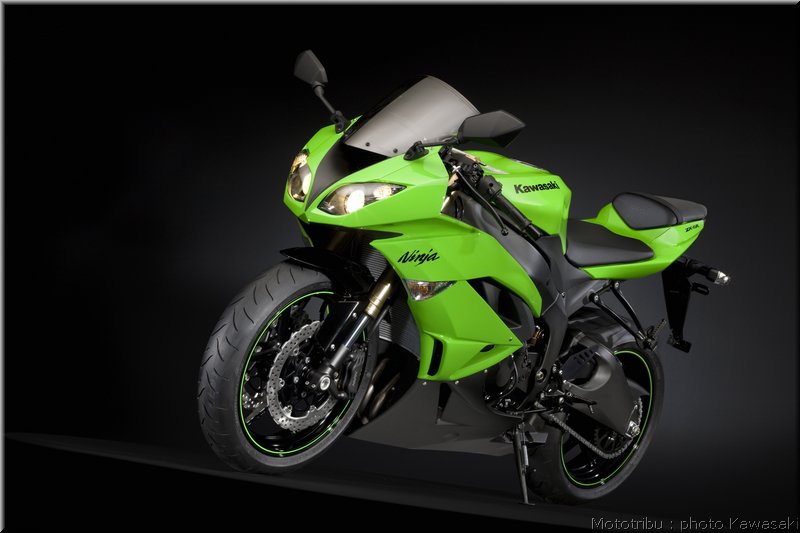 kawasaki_zx6r_2009_3