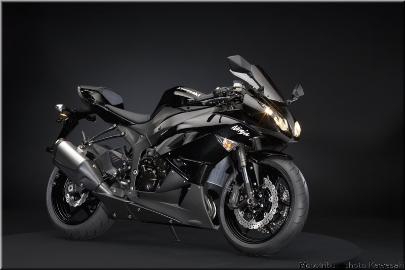 kawasaki_zx6r_2009_5