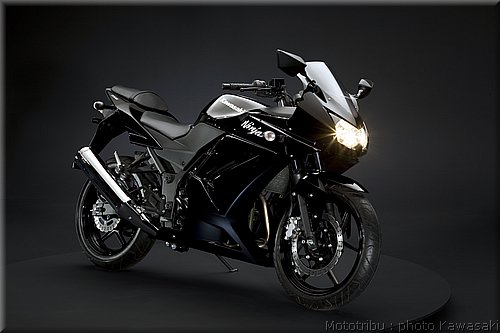 kawasaki_250r_3_2009.jpg