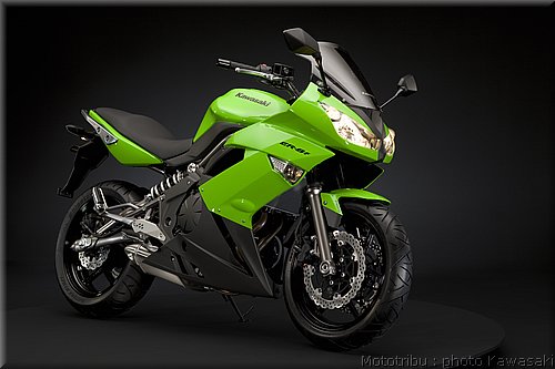 kawasaki_er6f_4_2009.jpg