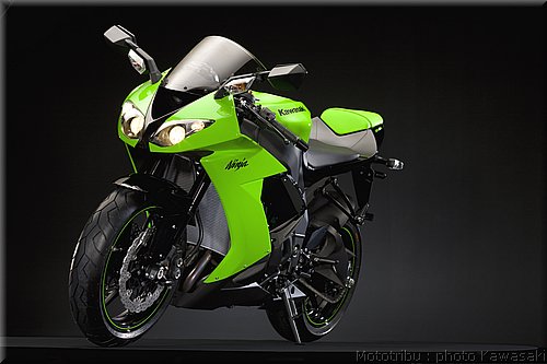 kawasaki_zx10r_6_2009.jpg