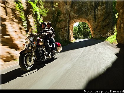 kawasaki_1700tourer2009_001.jpg
