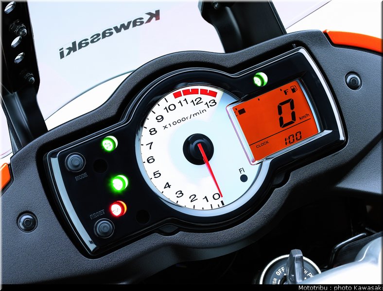 kawasaki_versys_2009_015