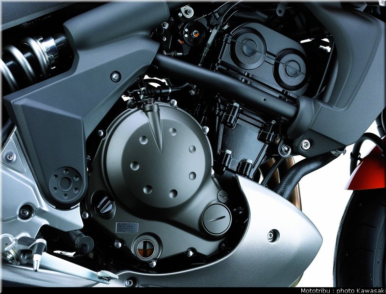 kawasaki_versys_2009_017