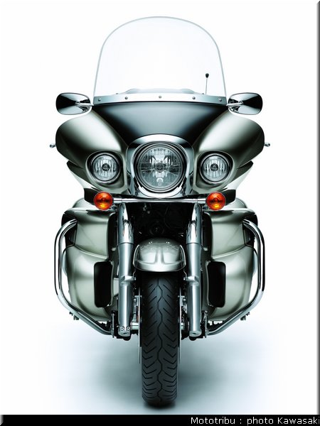kawasaki_vn1700_voyager2009_25