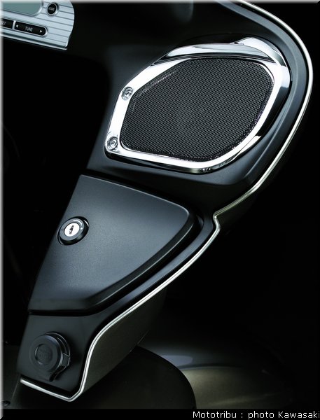 kawasaki_vn1700_voyager2009_29