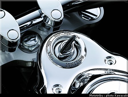kawasaki_vn1700_voyager2009_14.jpg