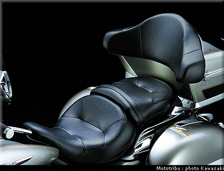 kawasaki_vn1700_voyager2009_20.jpg