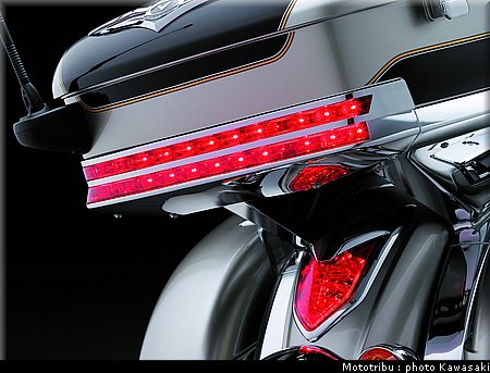 kawasaki_vn1700_voyager2009_21.jpg