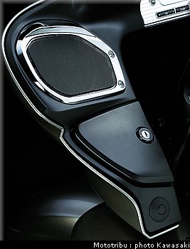 kawasaki_vn1700_voyager2009_30.jpg