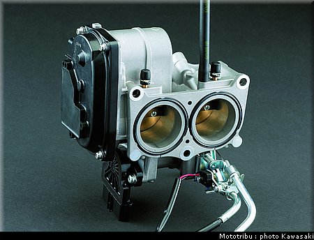 kawasaki_vn1700_voyager2009_35.jpg