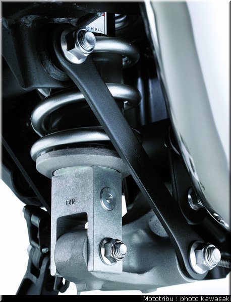 kawasaki_z750_2009_024