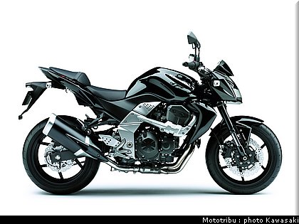 kawasaki_z750_2009_011.jpg
