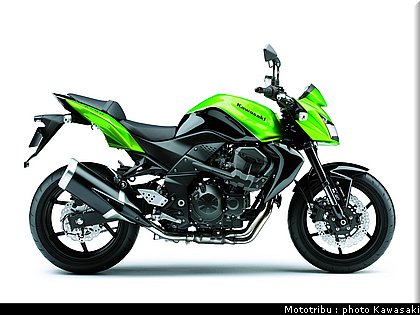 kawasaki_z750_2009_017.jpg