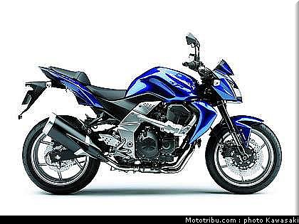 kawasaki_z750_2009_014.jpg
