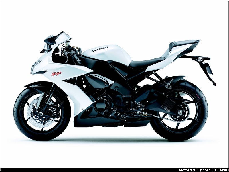 kawasaki_zx10r_2009_004