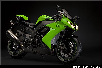 kawasaki_zx10r_2009_001.jpg