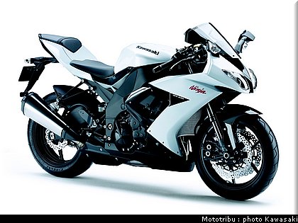 kawasaki_zx10r_2009_005.jpg