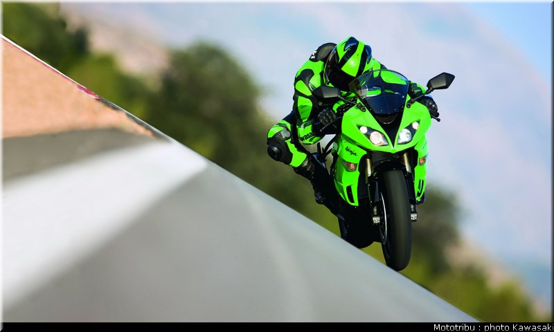 kawasaki_zx6r_2009_002
