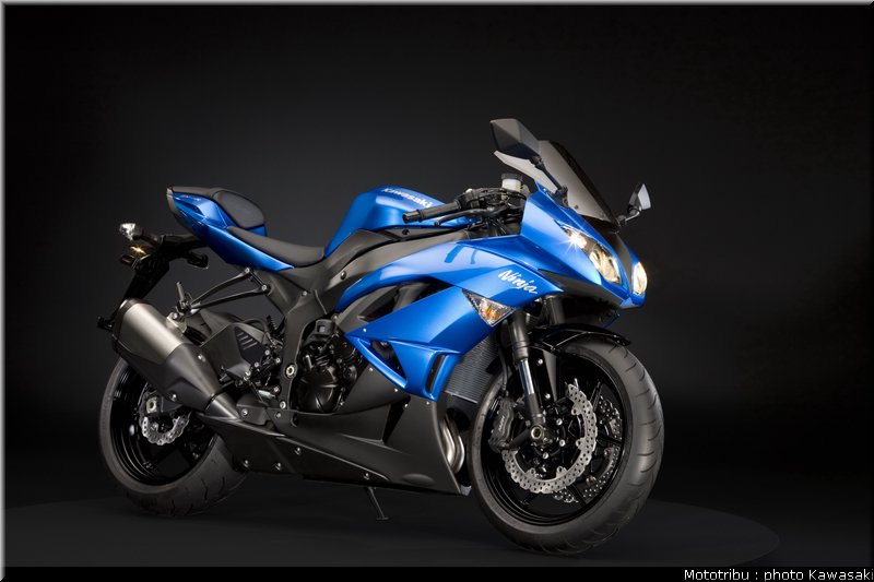 kawasaki_zx6r_2009_010