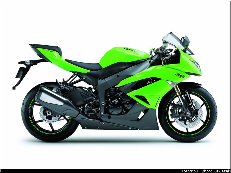 kawasaki_zx6r_2009_016