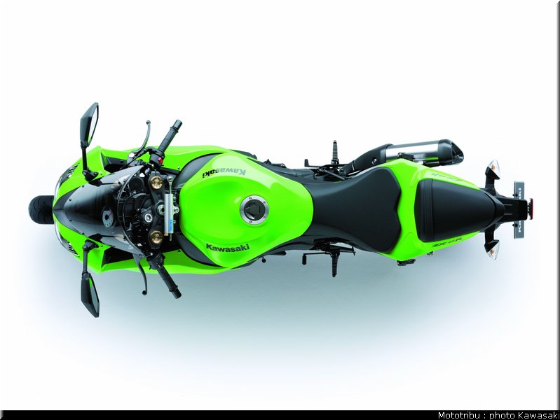kawasaki_zx6r_2009_018