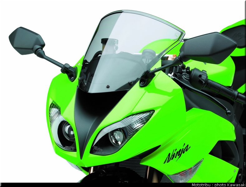 kawasaki_zx6r_2009_019