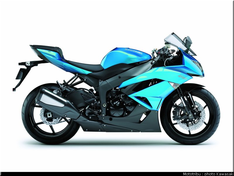 kawasaki_zx6r_2009_026