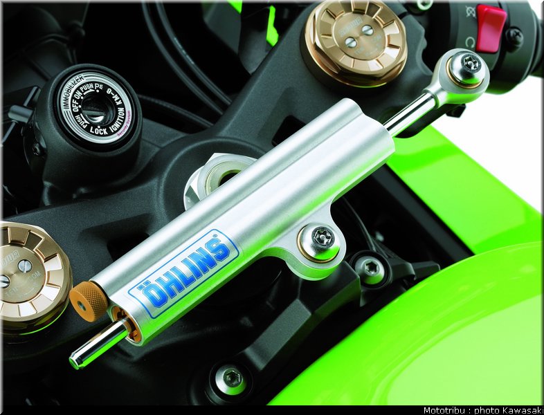 kawasaki_zx6r_2009_033