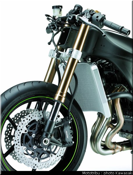 kawasaki_zx6r_2009_053