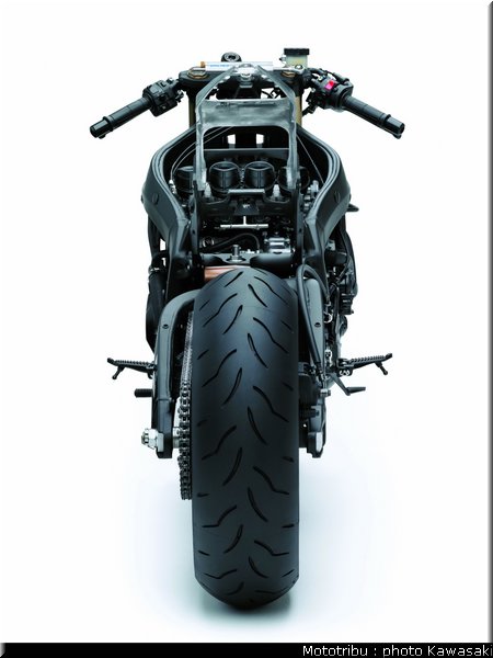 kawasaki_zx6r_2009_054