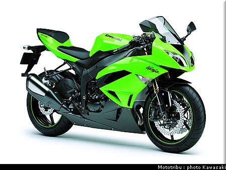 kawasaki_zx6r_2009_013.jpg