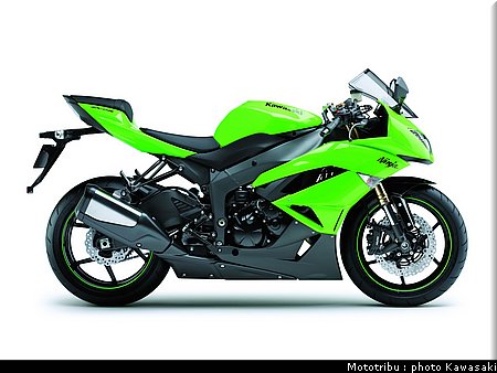 kawasaki_zx6r_2009_016.jpg