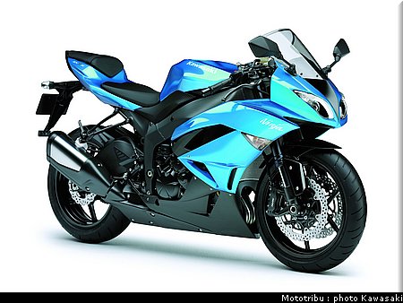 kawasaki_zx6r_2009_025.jpg