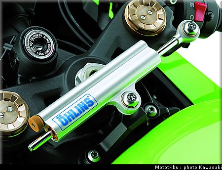 kawasaki_zx6r_2009_033.jpg