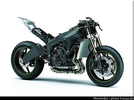 kawasaki_zx6r_2009_045.jpg