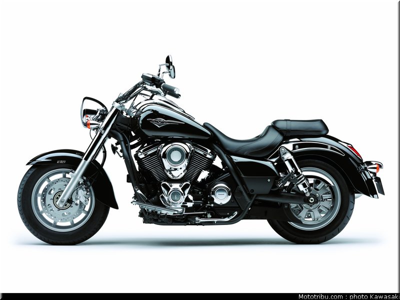 kawasaki_1700vn_1_2010
