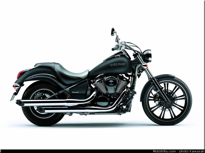 kawasaki_900vn_c_1_2010