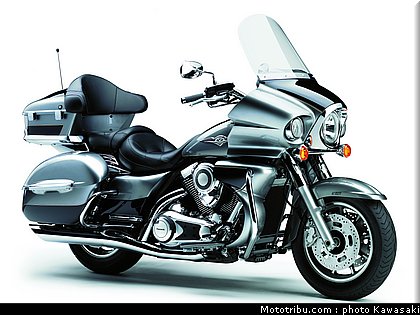 kawasaki_1700_voyager_2_2010.jpg