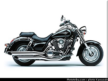 kawasaki_1700vn_3_2010.jpg