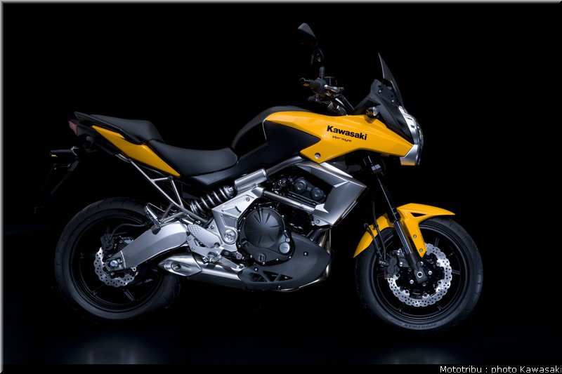 kawasaki_versys_2010_2