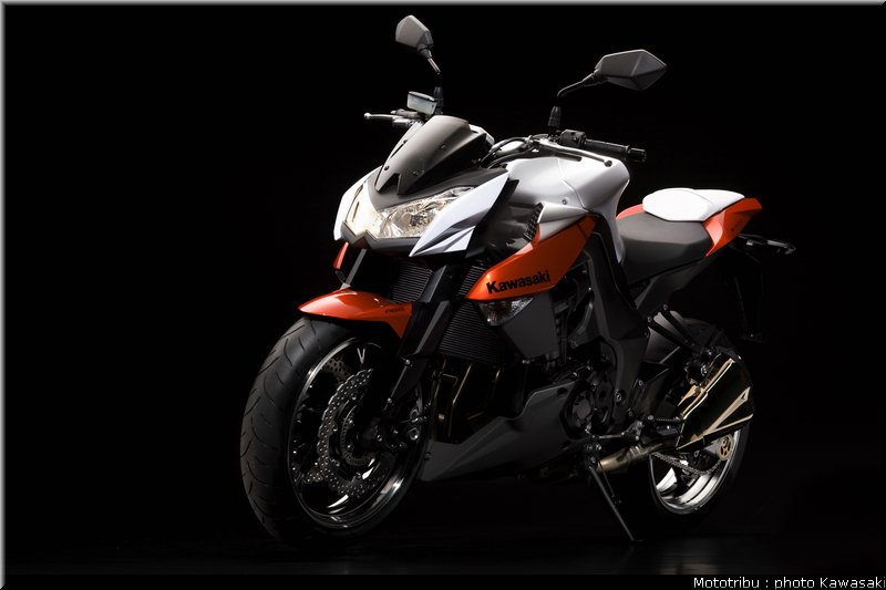 kawasaki_z1000_2010_1